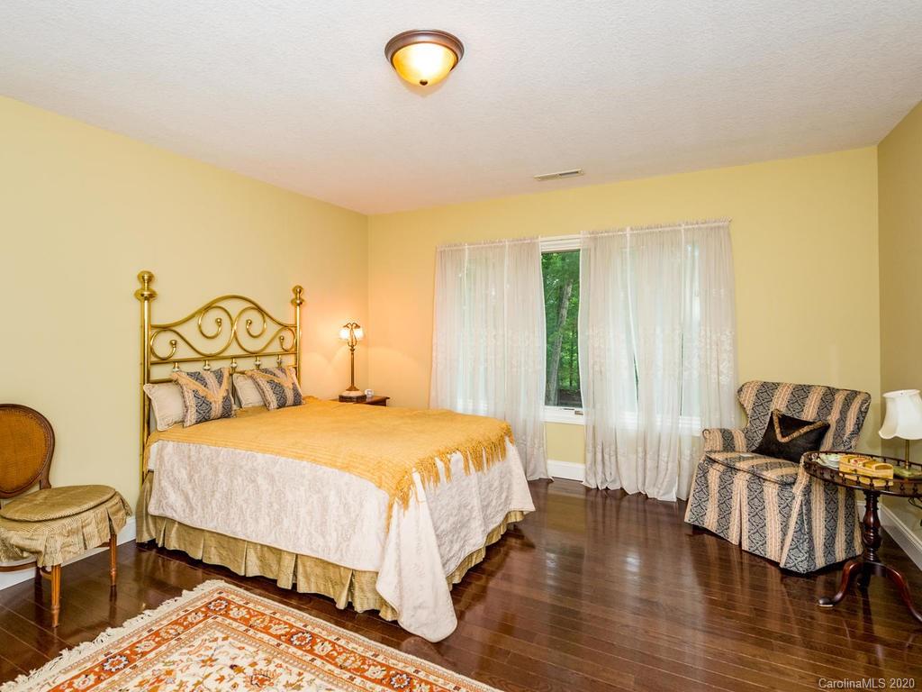 146 Dogwood Drive Weaverville NC 28787