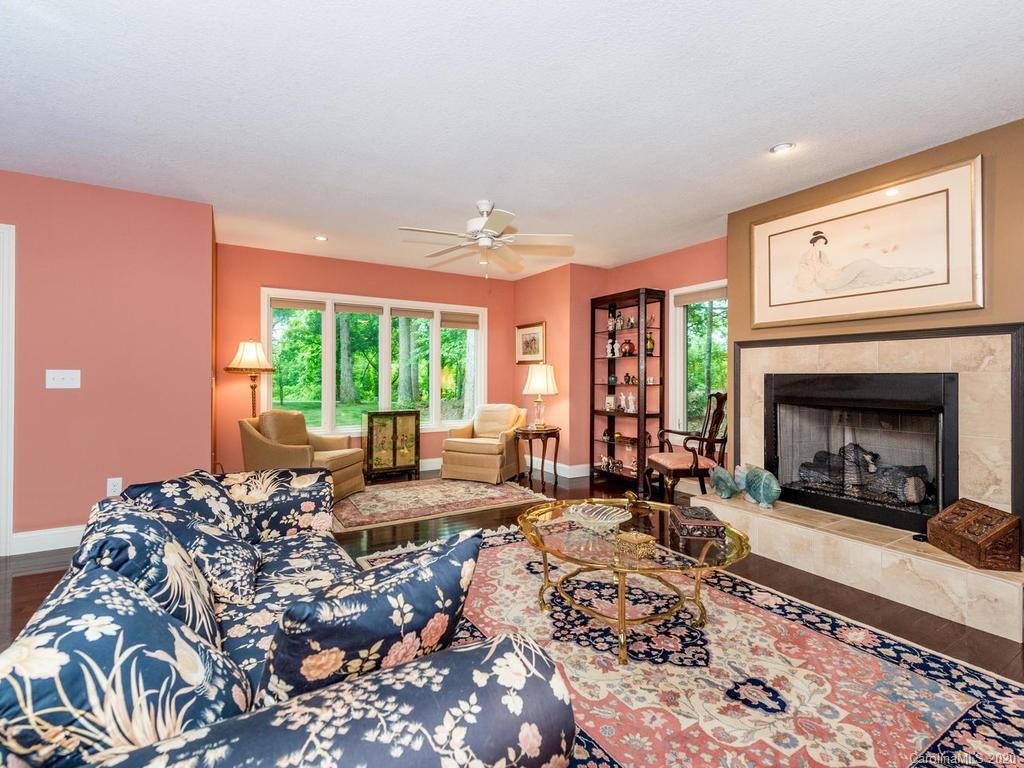 146 Dogwood Drive Weaverville NC 28787