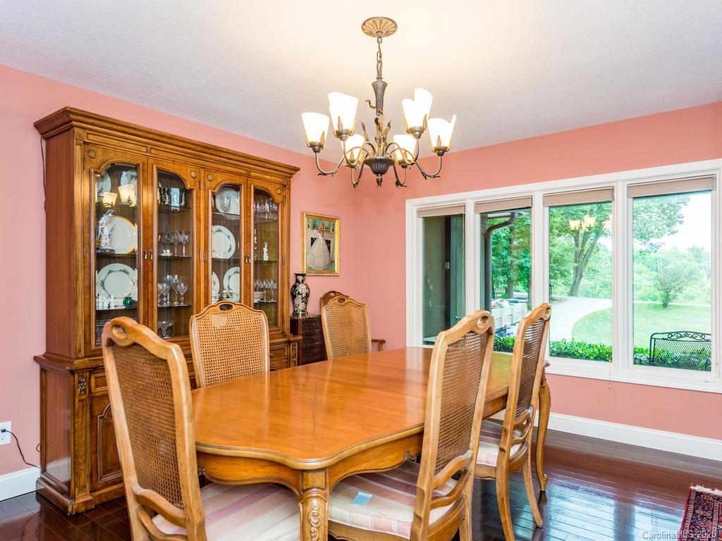 146 Dogwood Drive Weaverville NC 28787