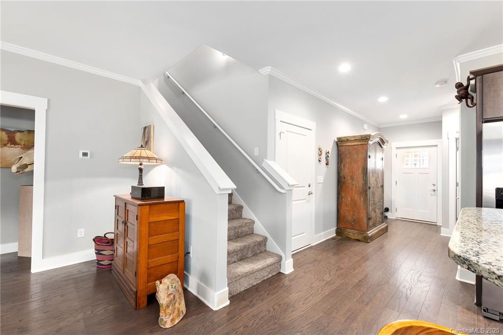 10 Woodbridge Park Drive Asheville NC 28803