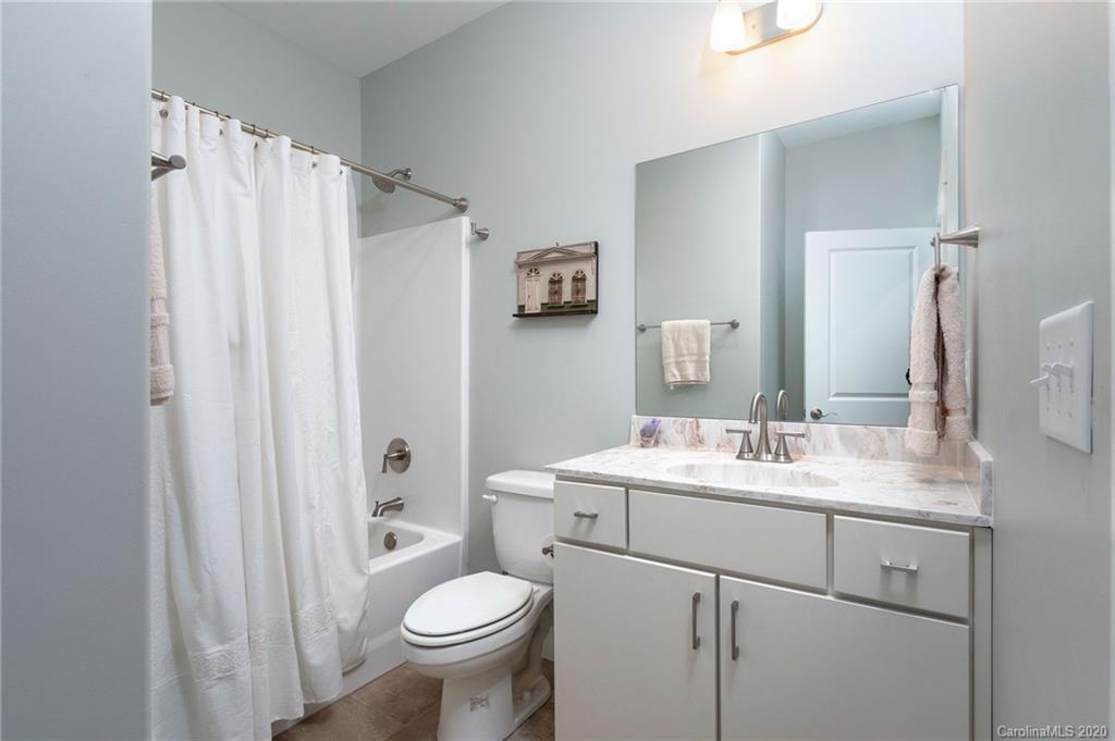 10 Woodbridge Park Drive Asheville NC 28803