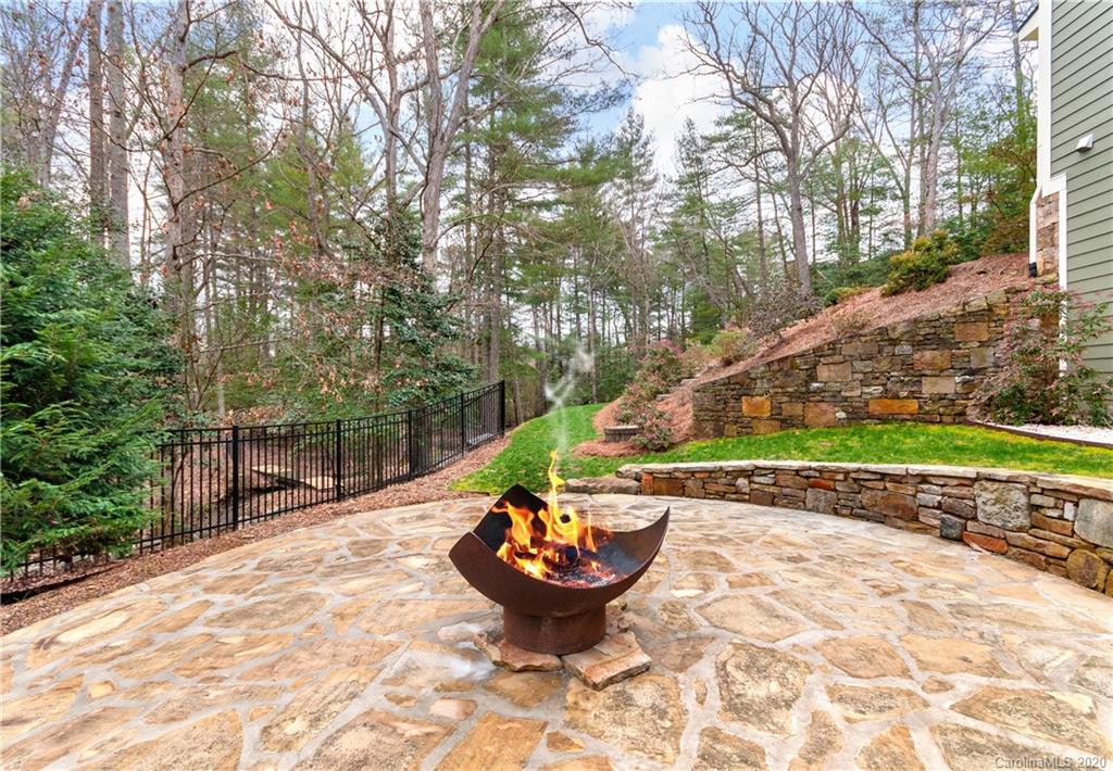 345 Racquet Club Road Asheville NC 28803