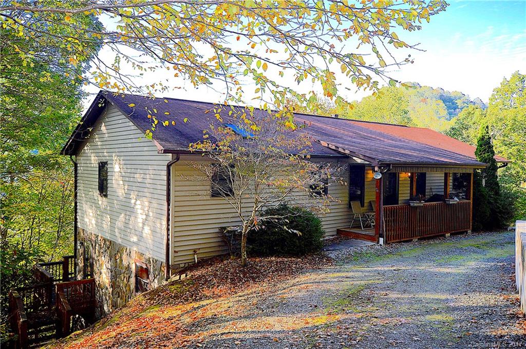 2085 Maple Springs Drive Waynesville NC 28785