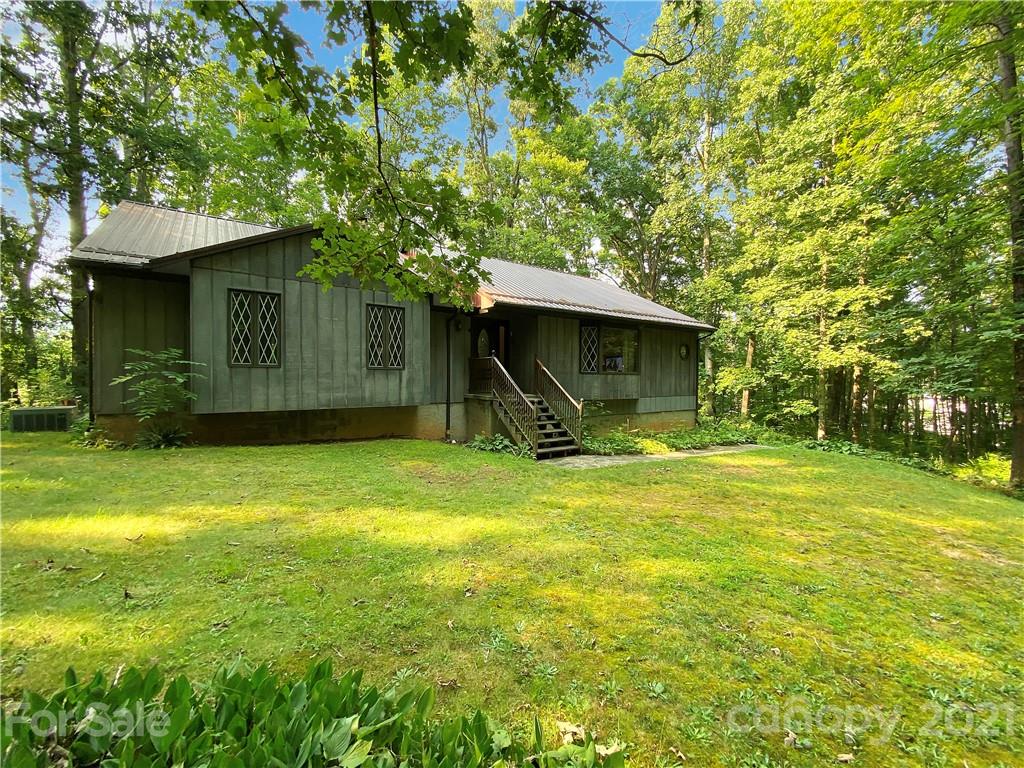 50 Isaac Hill Candler NC 28715