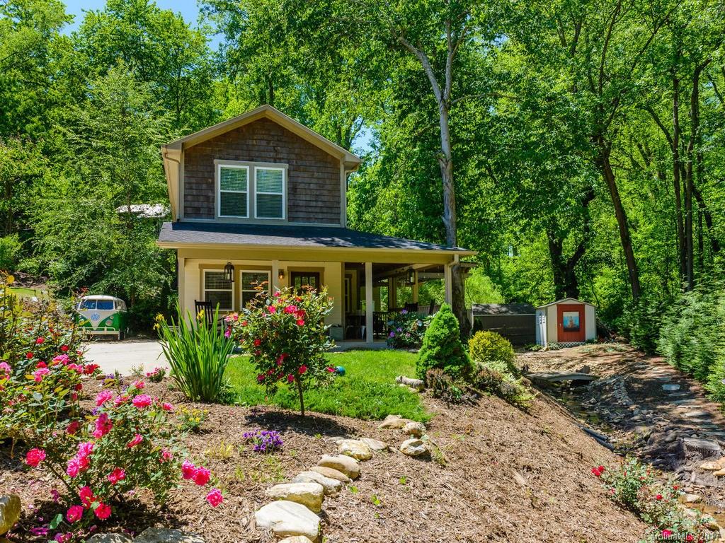 15 West End Way Asheville NC 28806