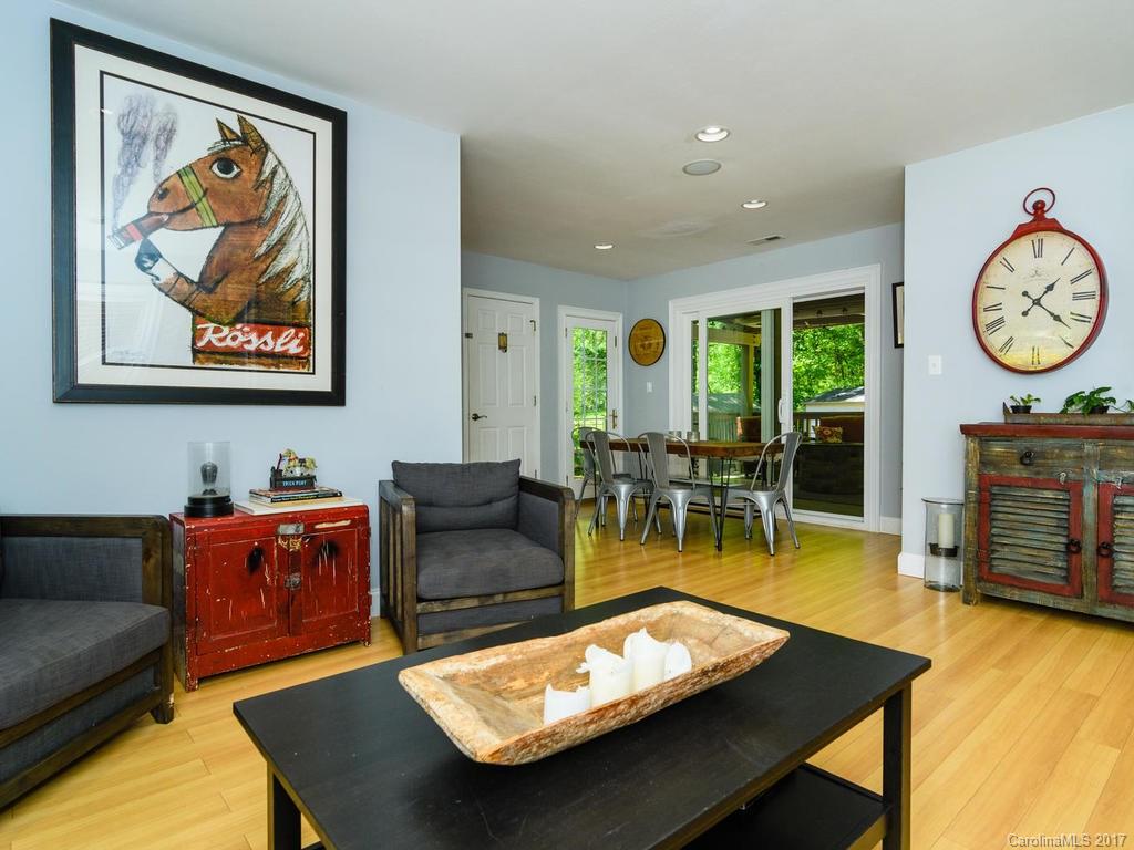 15 West End Way Asheville NC 28806