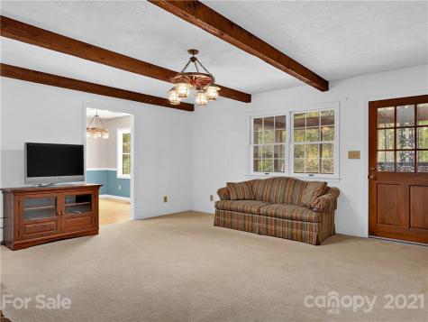 29 Braddock Way Asheville NC 28803