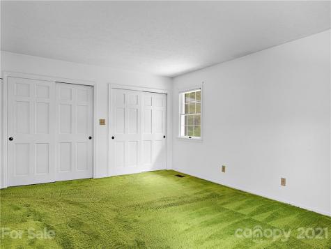 29 Braddock Way Asheville NC 28803