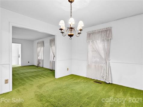 29 Braddock Way Asheville NC 28803