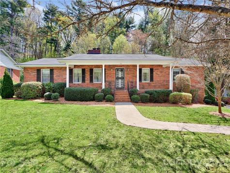 29 Braddock Way Asheville NC 28803