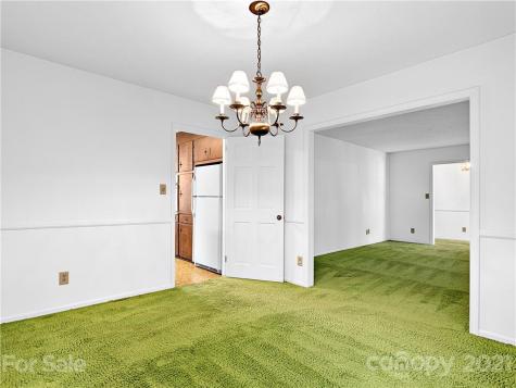 29 Braddock Way Asheville NC 28803