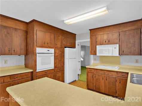 29 Braddock Way Asheville NC 28803