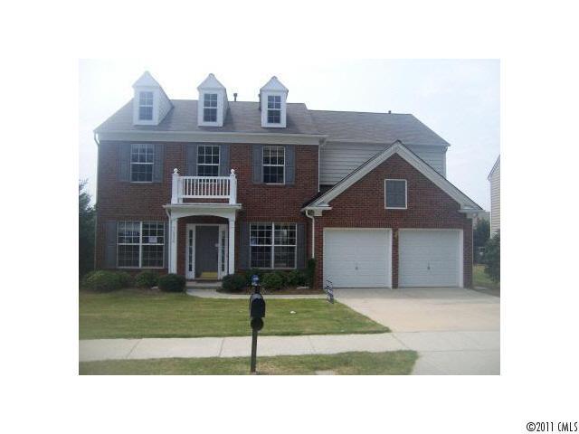 10824 Fountaingrove Drive Charlotte NC 28262