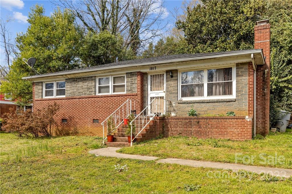 1817 Jennings Street Charlotte NC 28216