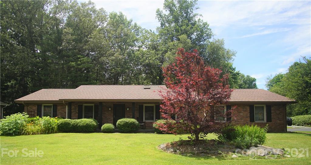 102 N Greenwood Forest Drive Etowah NC 28729