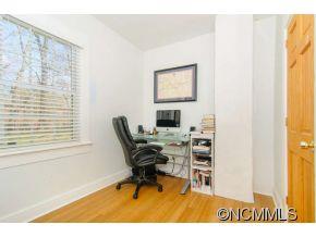 14 Roosevelt Street Asheville NC 28801