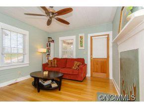 14 Roosevelt Street Asheville NC 28801