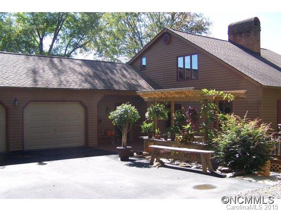 160 Little Farm Lane Mill Spring NC 28756