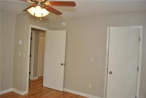 7 N Hudson Lane Fletcher NC 28732