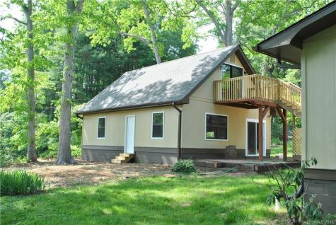 7 N Hudson Lane Fletcher NC 28732