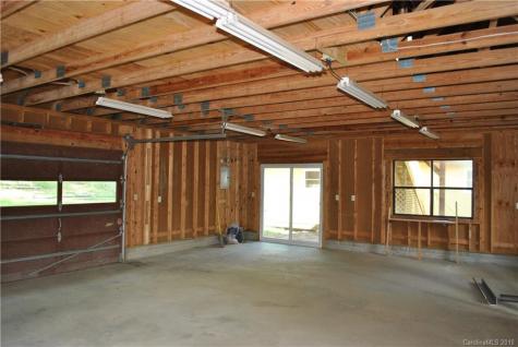 7 N Hudson Lane Fletcher NC 28732