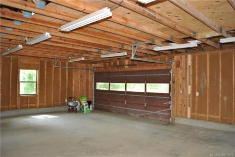 7 N Hudson Lane Fletcher NC 28732