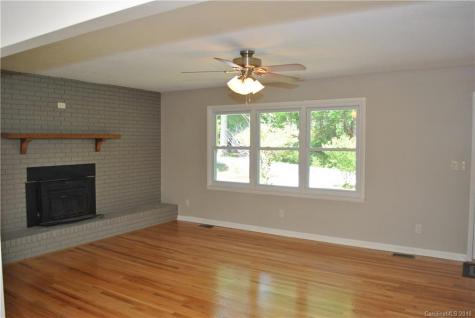 7 N Hudson Lane Fletcher NC 28732
