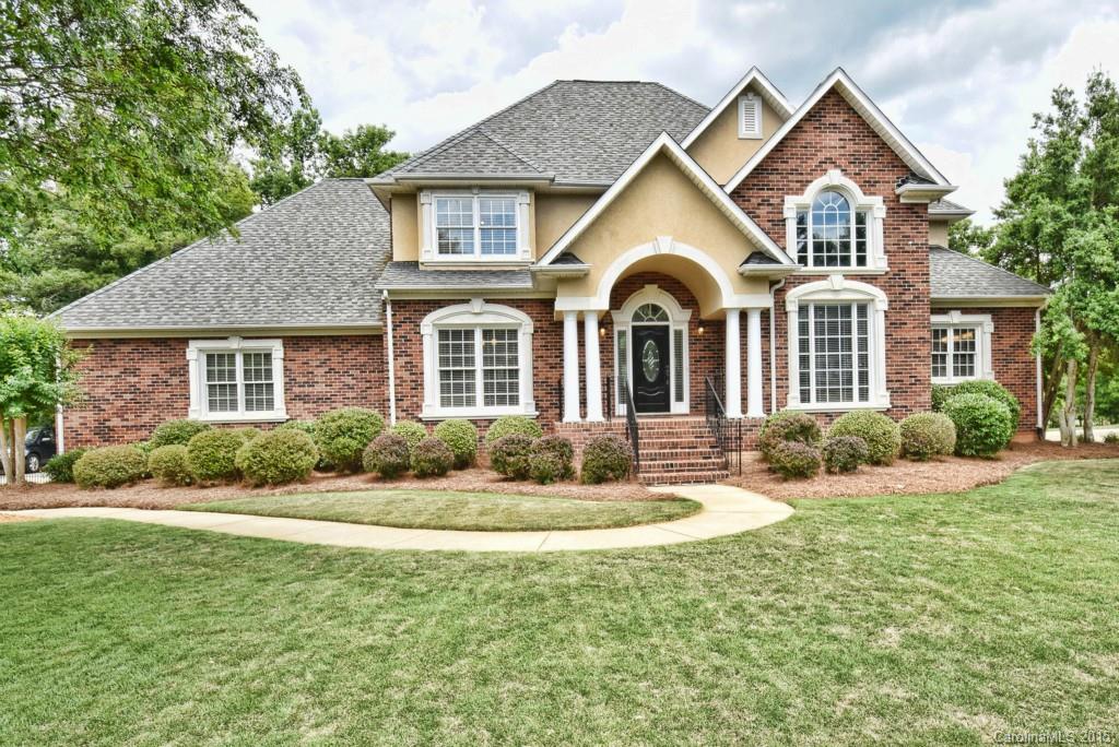 2218 Caernarfon Lane Matthews NC 28104