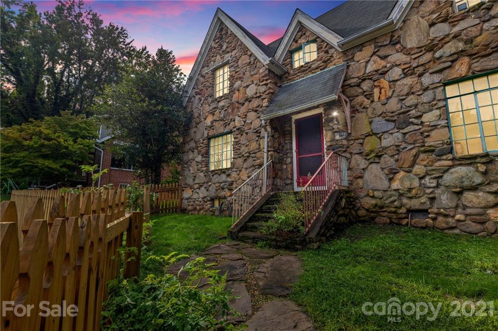 10 Newfound Street Canton NC 28716