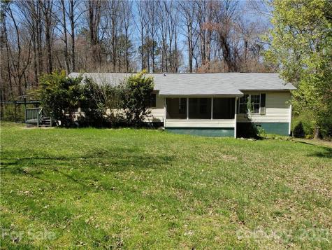 82 Small Creek Lane Hendersonville NC 28792
