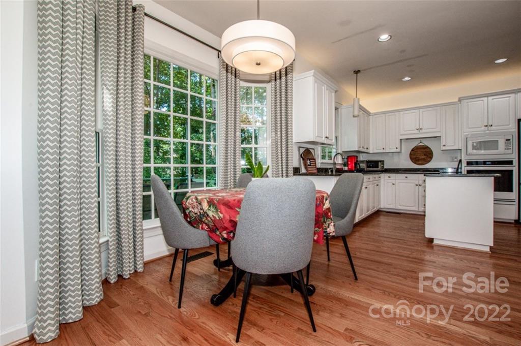 9131 Park Grove Street Huntersville NC 28078