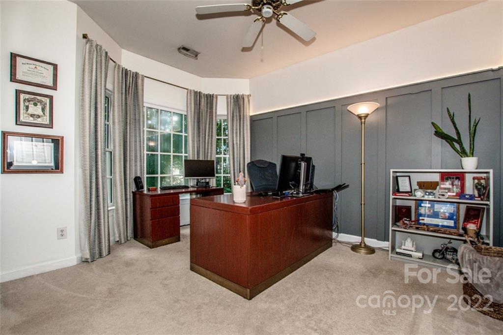 9131 Park Grove Street Huntersville NC 28078