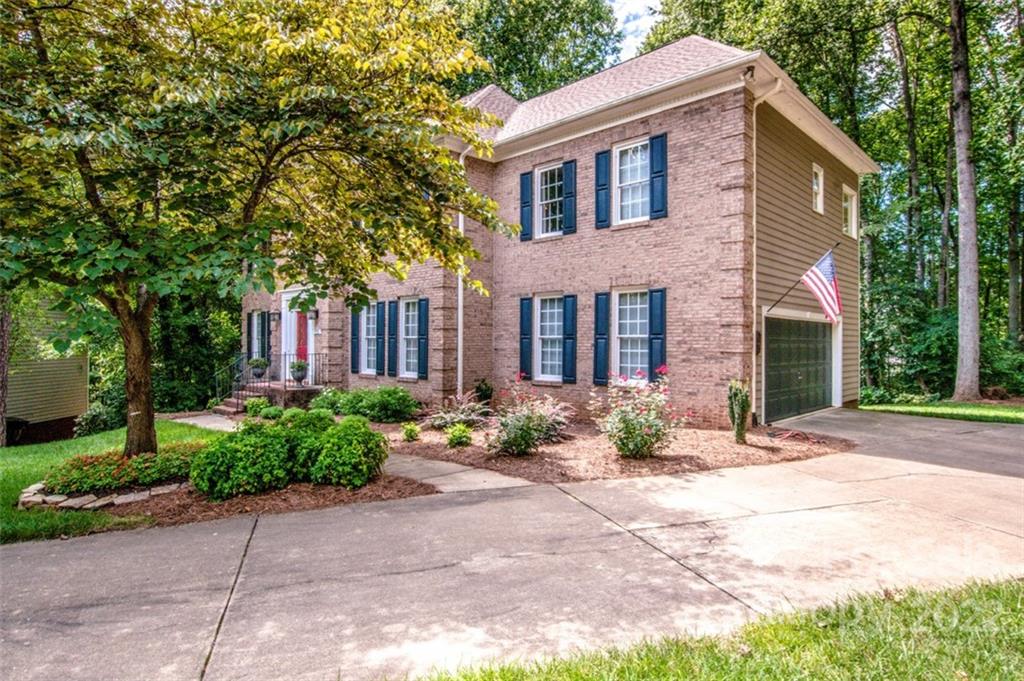 9131 Park Grove Street Huntersville NC 28078