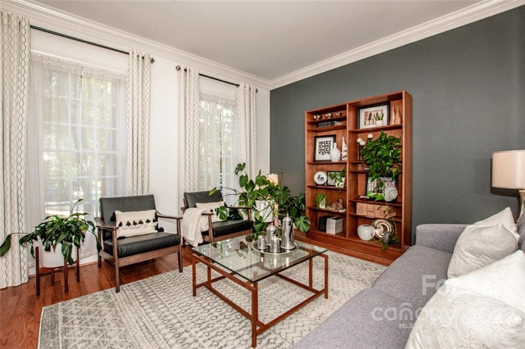 9131 Park Grove Street Huntersville NC 28078