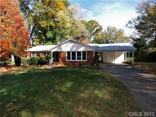 5234 Wedgewood Drive Charlotte NC 28210