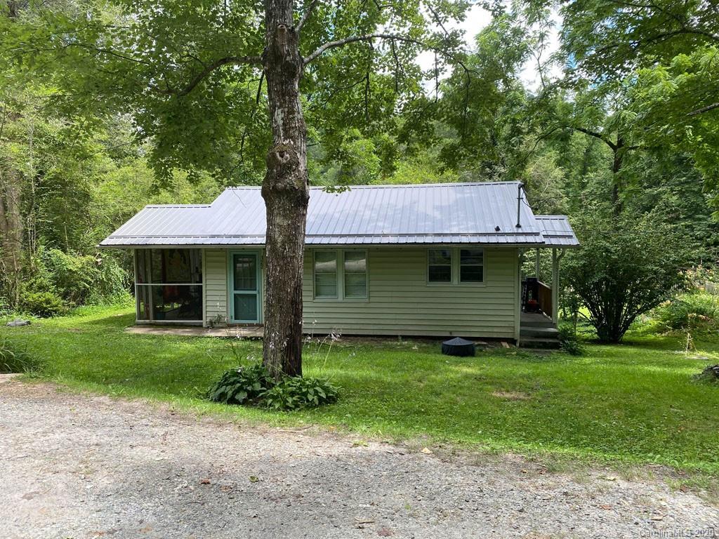123 Lake Sega Circle Brevard NC 28712
