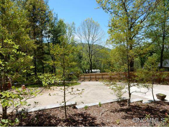 35 Beaver Valley Road Asheville NC 28804