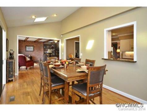 20 Ridgefield Place Asheville NC 28803