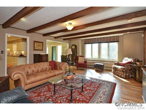 20 Ridgefield Place Asheville NC 28803