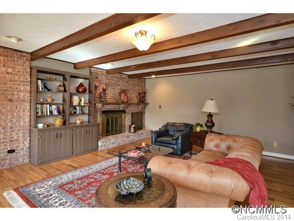 20 Ridgefield Place Asheville NC 28803