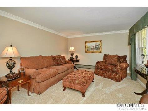 20 Ridgefield Place Asheville NC 28803