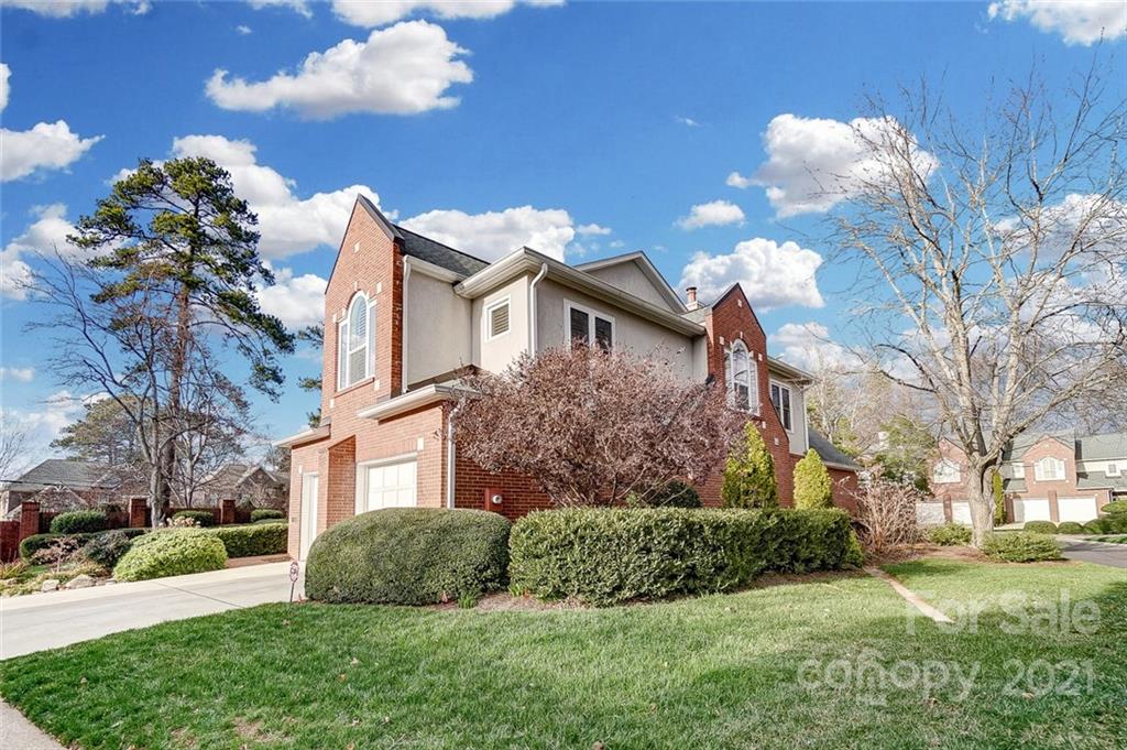 6021 Sharon Road Charlotte NC 28210