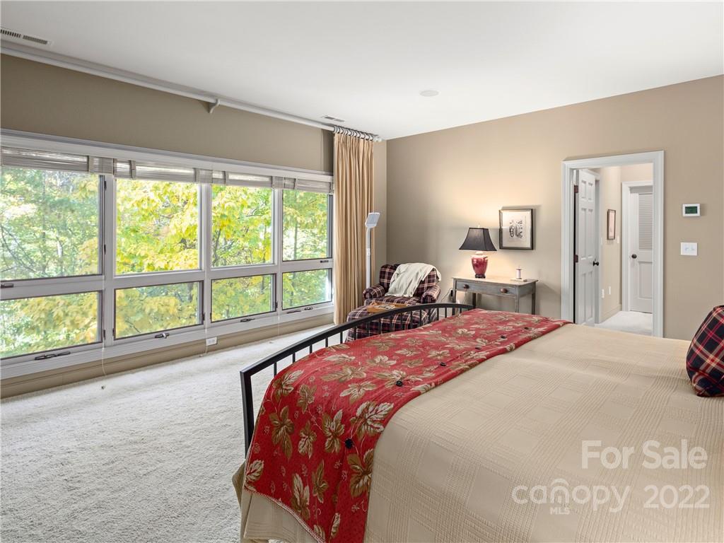 7 Snowbird Drive Asheville NC 28804