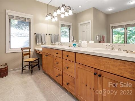 7 Snowbird Drive Asheville NC 28804