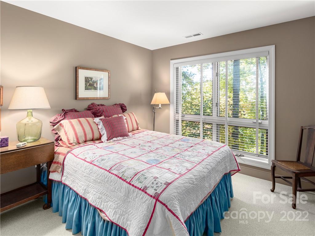 7 Snowbird Drive Asheville NC 28804