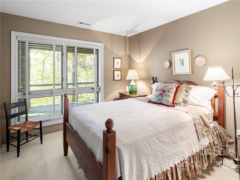 7 Snowbird Drive Asheville NC 28804