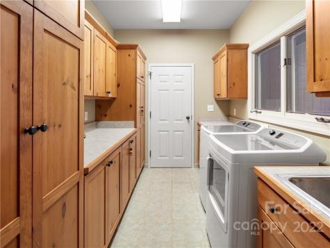 7 Snowbird Drive Asheville NC 28804