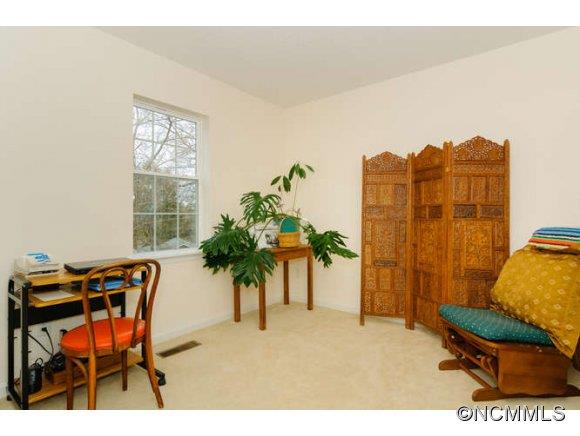94 Aurora Drive Asheville NC 28805