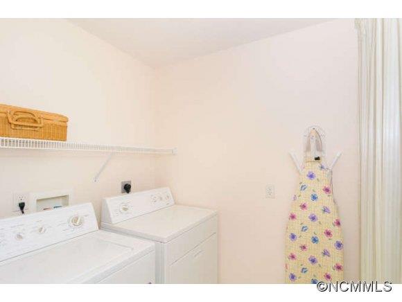 94 Aurora Drive Asheville NC 28805