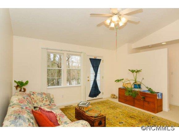 94 Aurora Drive Asheville NC 28805